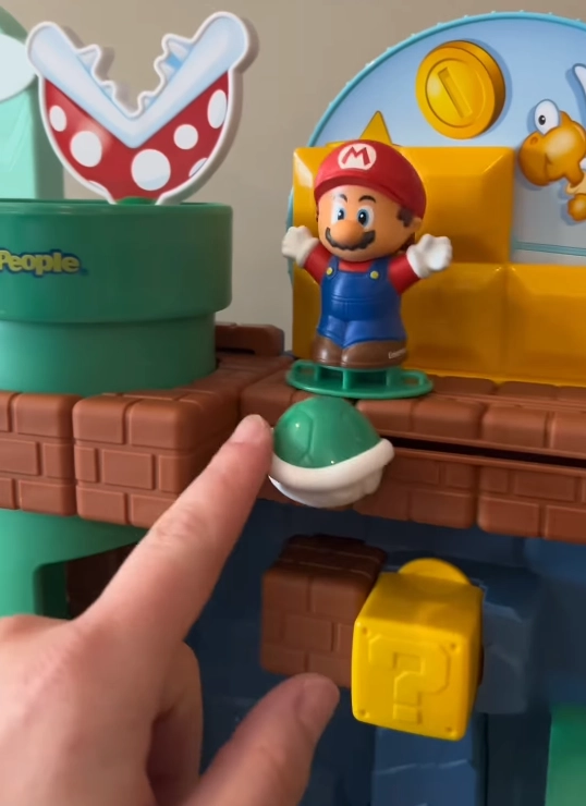 mario little people photo